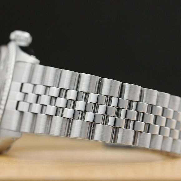 Sale! Rolex 36mm Black Dial Diamond Men's Watch - Picture 5 of 7